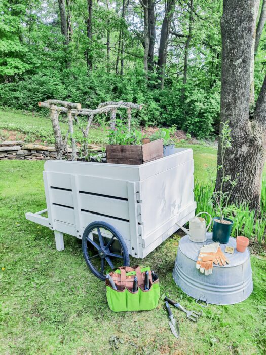 Outdoor Potting Station