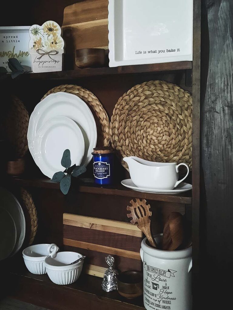 Revolutionize Your Farmhouse Kitchen with these Undeniably Charming ...