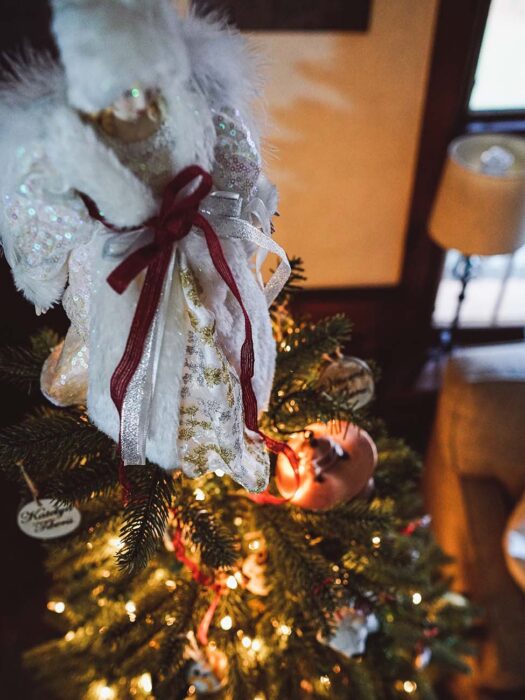 Angle Tree Topper