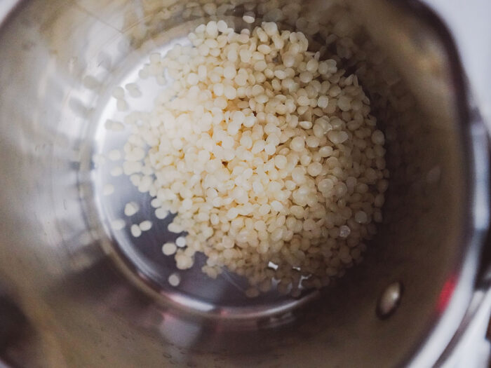 Melting Organic Beeswax Pellets