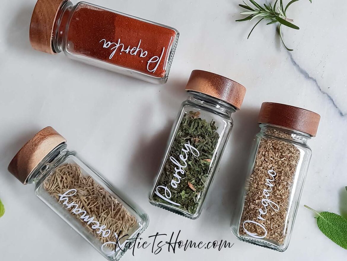 Organize your Spices with FREE Spice Jar Cricut Labels
