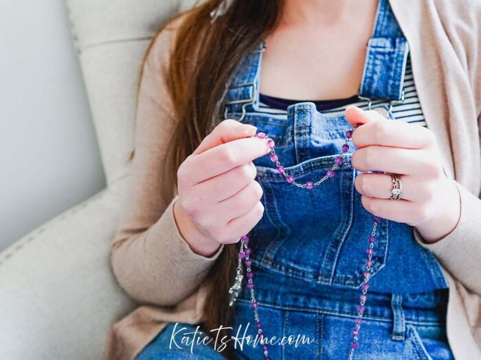 [Promote this Image] Christ Centered Wife Advice- Pray the Rosary for your Husband-Katie T's Home
