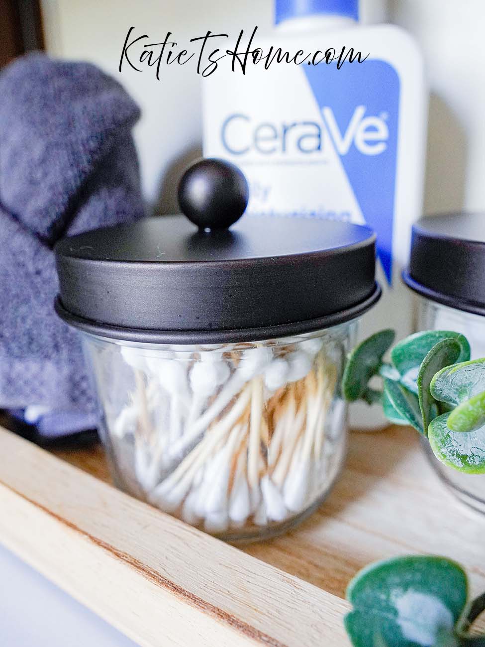 7 Bathroom Vanity Tray Decor Essentials for a Small Organized Bathroom